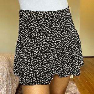 SOLD Hollister Floral Skort Skirt with Shorts